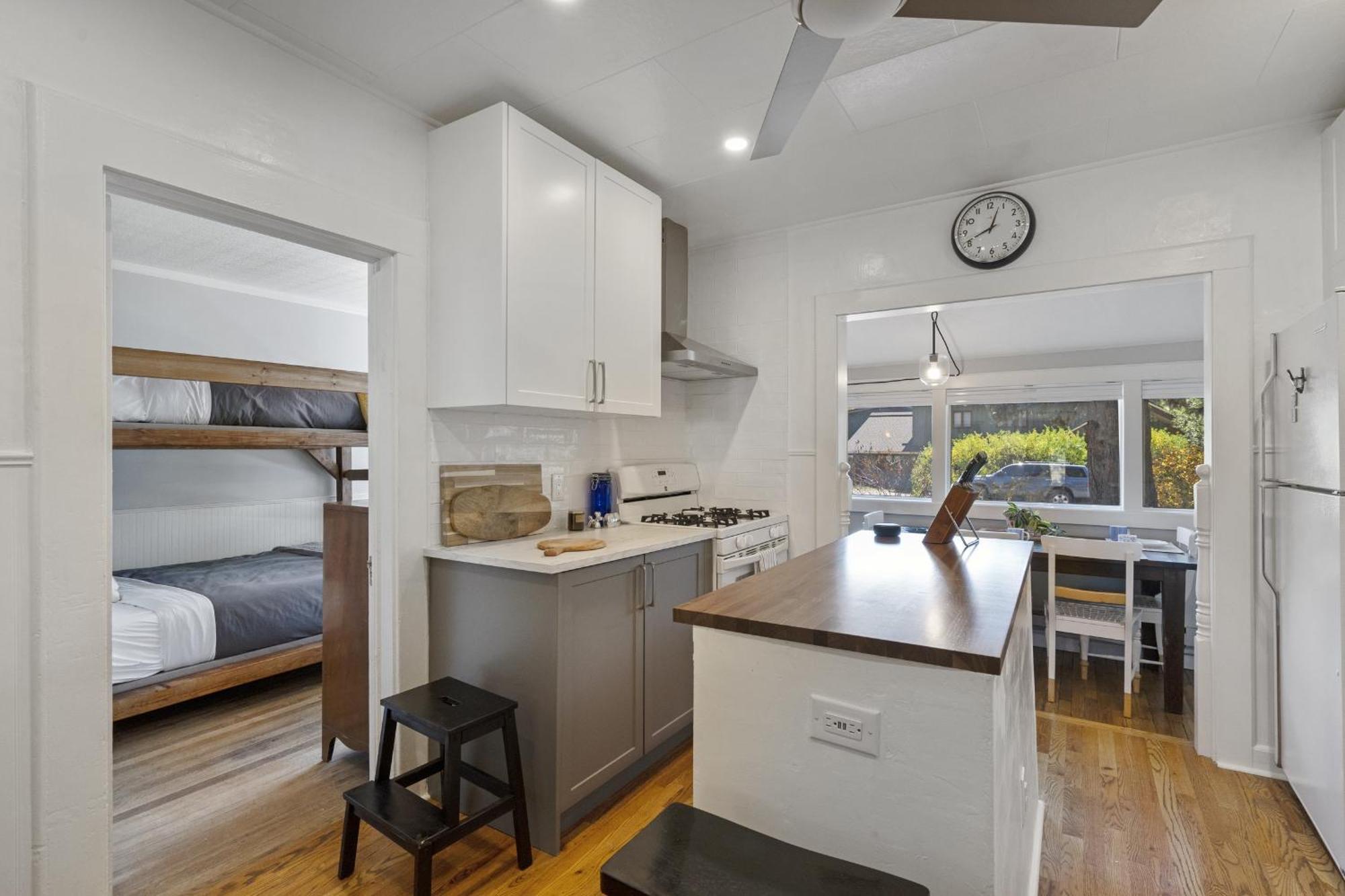 128 Spruce Street * Minersville