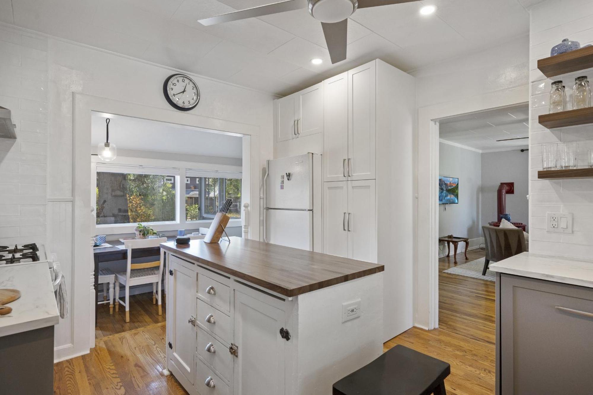 128 Spruce Street *